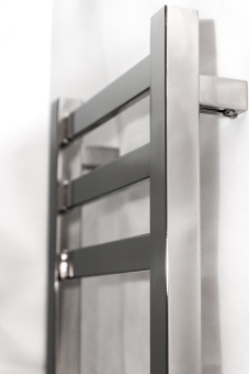 Водяной полотенцесушитель Grota Vento