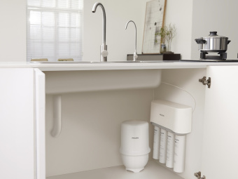 Обратноосмотическая система фильтрации с резервуаром AUT3268/10 PHILIPS AUT3268/10